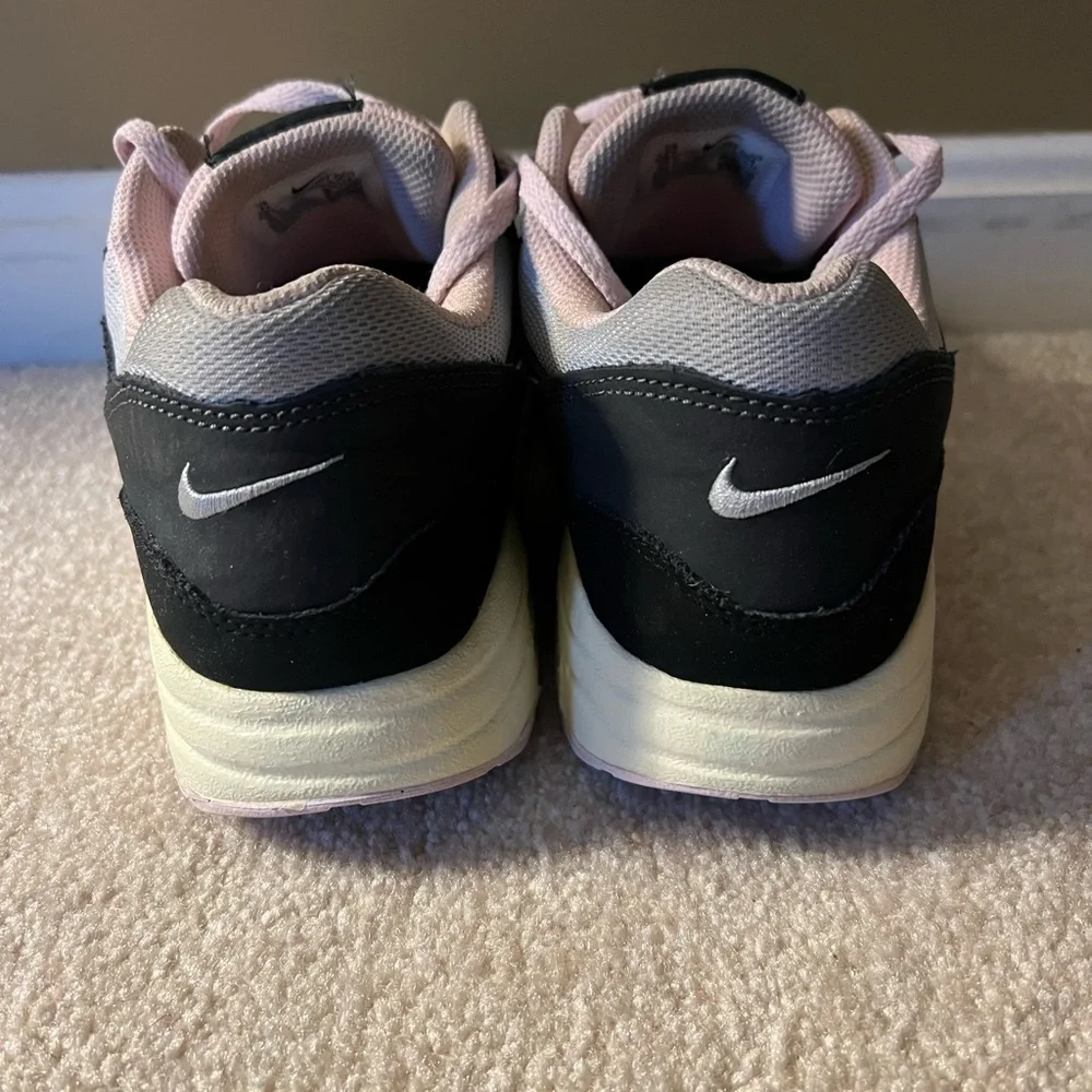 Nike Air Max 90 Size 7Y - Picture 5 of 5